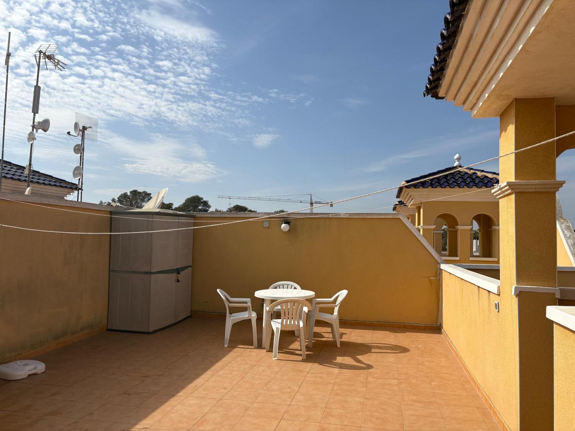 Top Floor Spacious Apartment With Roof Terrace Alicante Luaran gambar